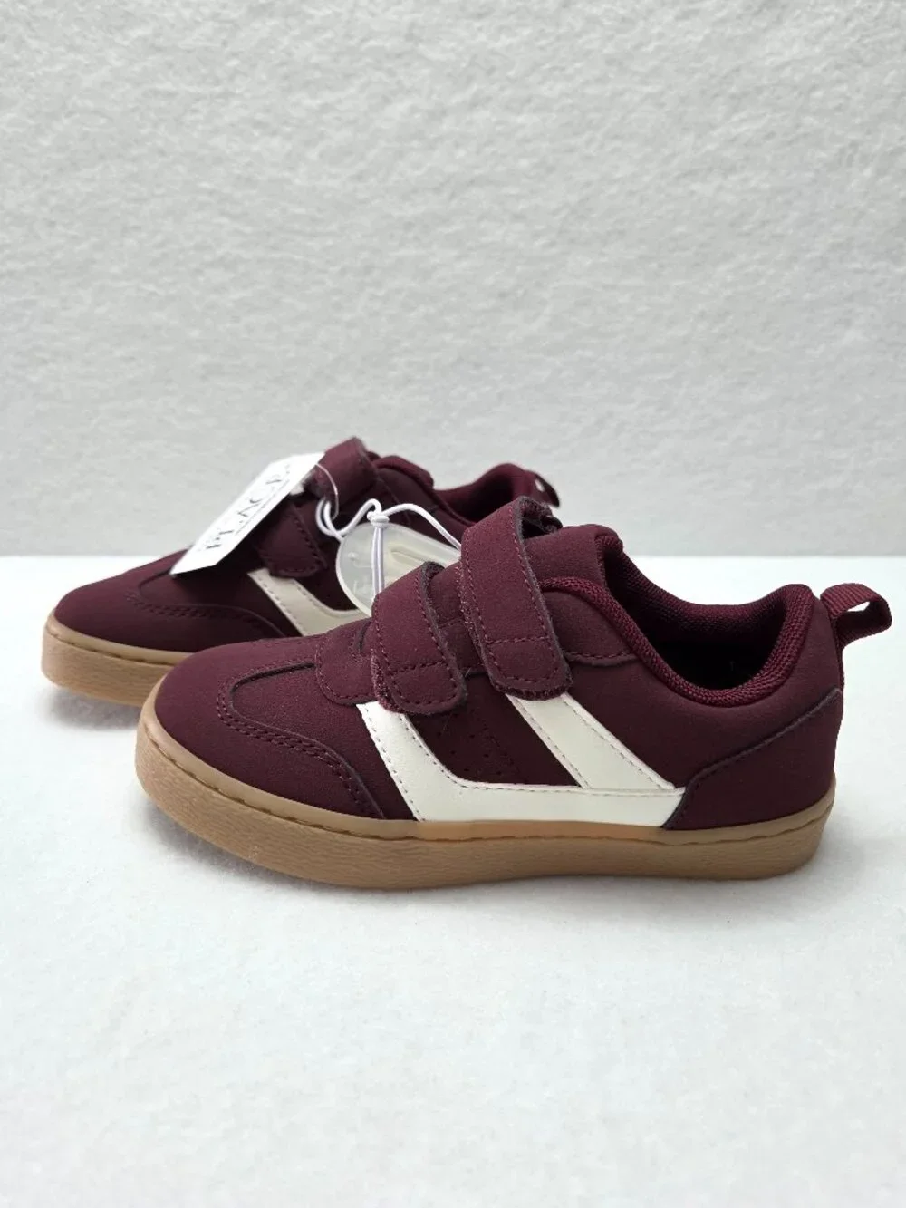 The Children’s Place Burgundy Low Top Velcro Sneakers Toddler Size 11 NWT